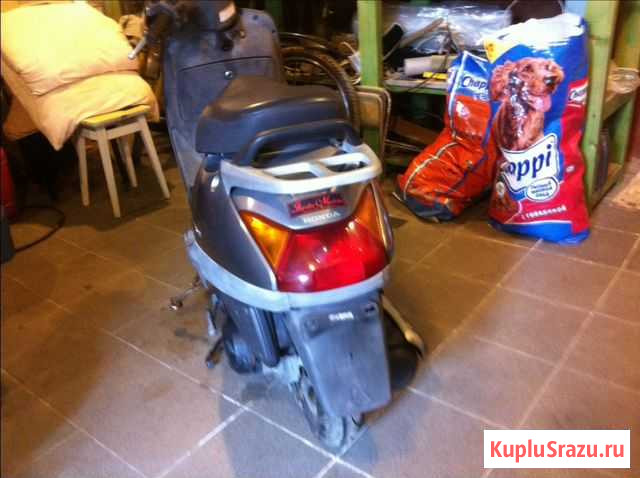 Продам Хонду Lead 100 куб Токсово - изображение 1
