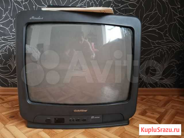 Телевизор GoldStar 50см рабочий Омск - изображение 1
