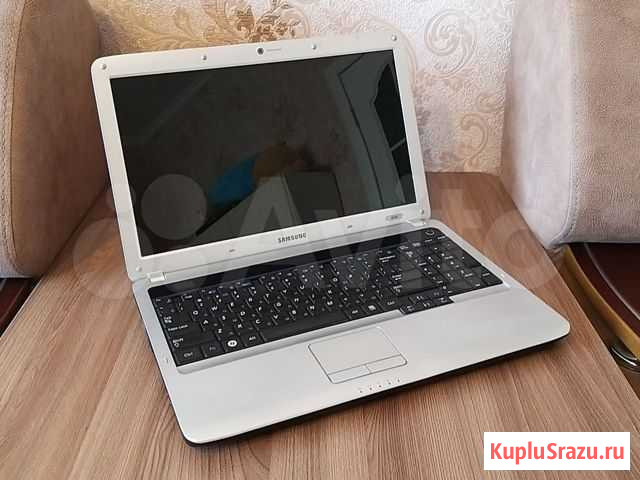 Samsung 15,6 - i3 4CPUx2.3Ггц/6RAM/Nvidia GF310M Омск - изображение 1