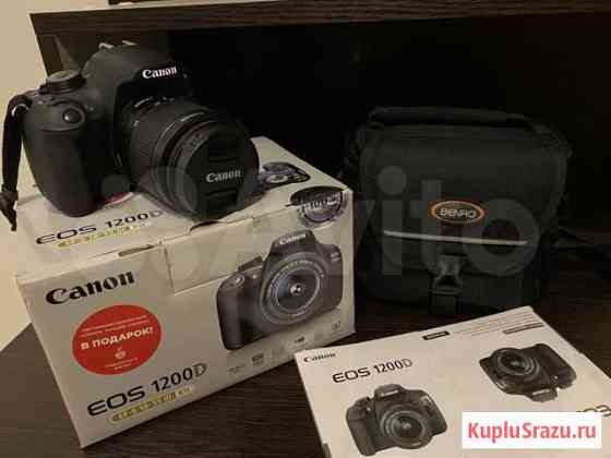 Зеркальный фотоаппарат canon 1200D Воронеж