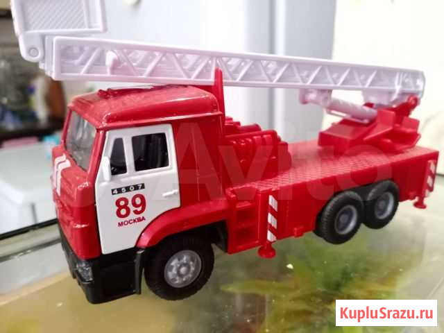 Продается модели масштаб 1:43 коленчатый подъемник Красноярск - изображение 1