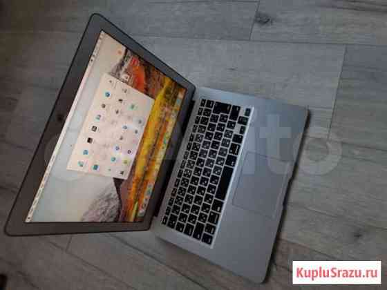 Apple MacBook Air 13 дюймов i7 8 гб Благовещенск