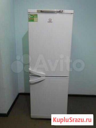 Холодильник Indesit DY-56 б\у с гарантией Астрахань - изображение 1