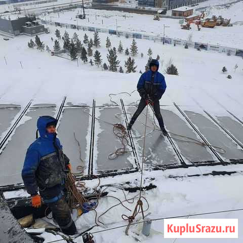 Уборка снега с крыши Междуреченск - изображение 1