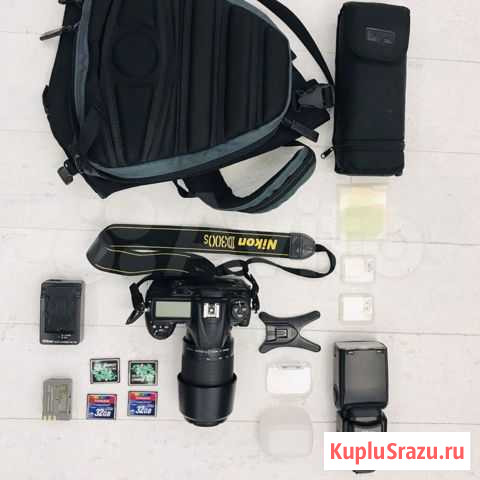 Фотоаппарат+шикарный набор аксессуаров nikon D300s Сургут - изображение 1