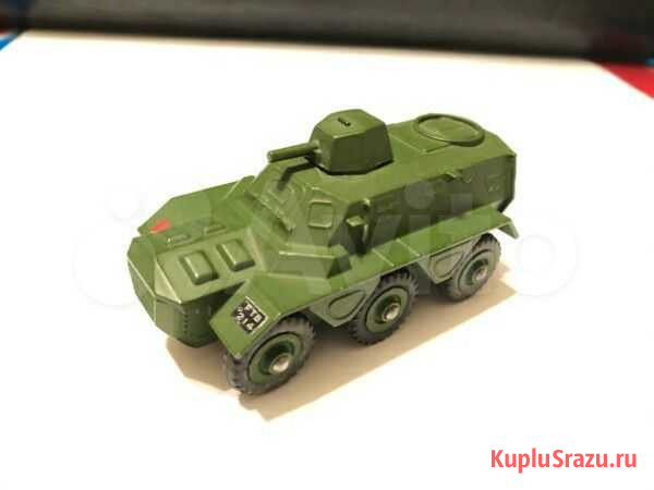 Военная техника Англия, броневик, Dinky Toys, бтр Омск - изображение 1