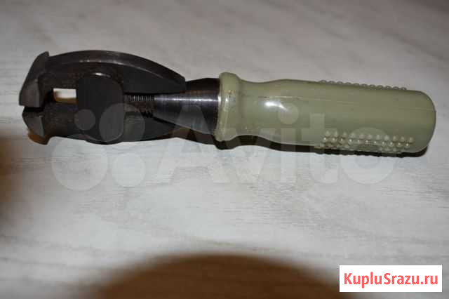 Тиски ручные Т 16 Москва - изображение 1