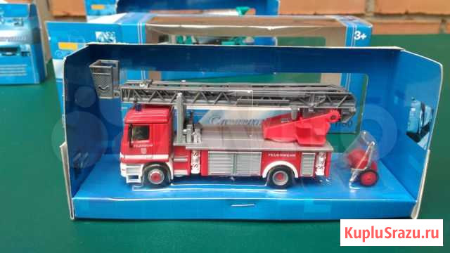 Модель М1:80 Mercedes-Benz пожарная лестница Иваново - изображение 1