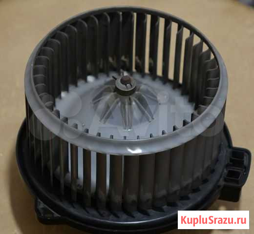 Мотор отопителя Toyota Corona 2005г Челябинск - изображение 1