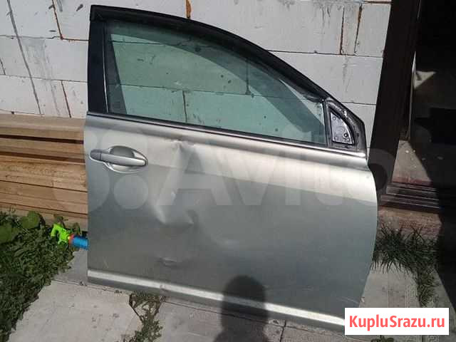 Дверь передняя правая toyota avensis 2003-2009 Пермь - изображение 1