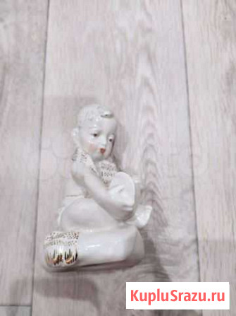 Статуэтка мальчик на подушке Рыбинск - изображение 1