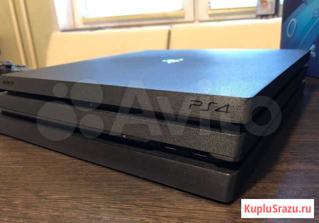 Sony playstation 4 pro PS4 1 tb, 2 геймпада Иваново - изображение 1