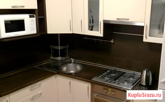 2-комнатная квартира, 53 м², 3/9 эт. в аренду посуточно в Старом Осколе Старый Оскол - изображение 1