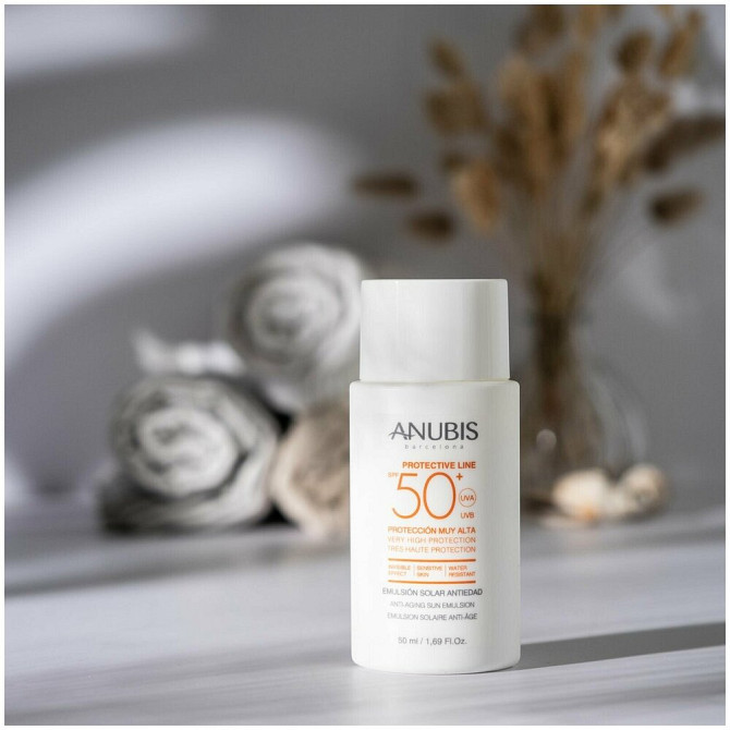 ANUBIS Barcelona Солнцезащитная эмульсия SPF 50+, 50 мл./ Anti-Aging Sun Emulsion SPF 50+  - изображение 1