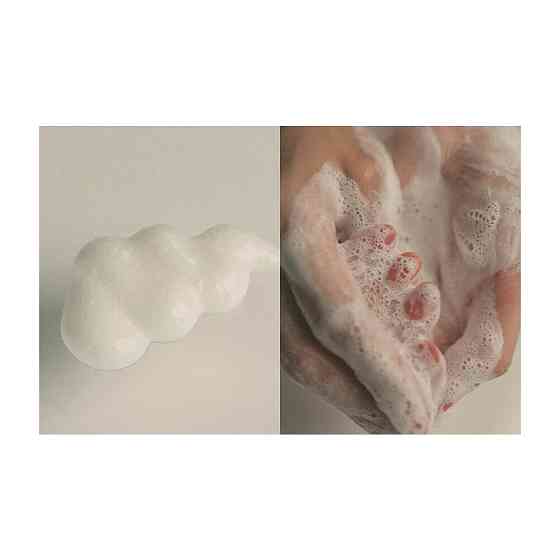 Ottie Очищающая пенка с муцином улитки Black Signature Foam Cleanser 120 мл. 