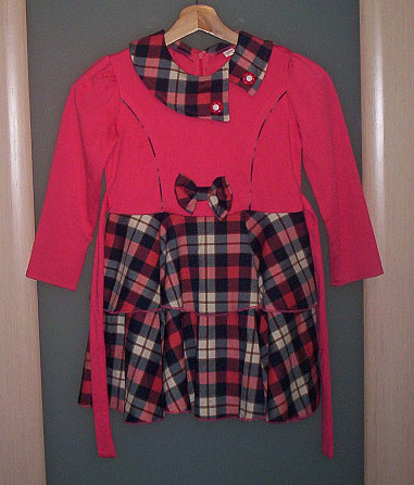 Юбка 2шт. и платья 2шт. Рост 122-128 см ( 7-8 лет) Электросталь - изображение 4