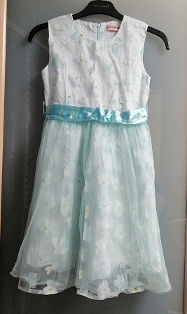 Платья нарядные 2 шт. Размер 146 Электросталь - изображение 3