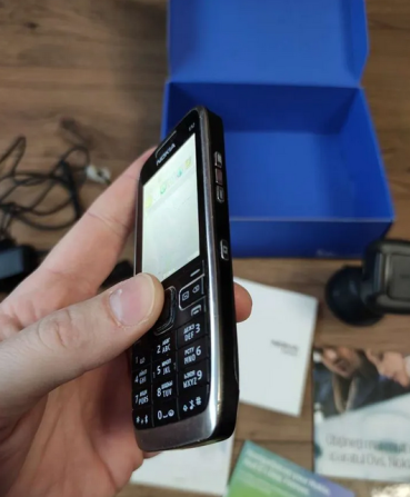 Смартфон Нокиа Е52 оригинал Finland коробочный комплект Санкт-Петербург - изображение 4
