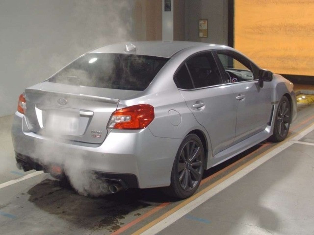 Седан турбо Subaru WRX S4 кузов VAG класс спортивный модификация 2.0GT Москва - изображение 2