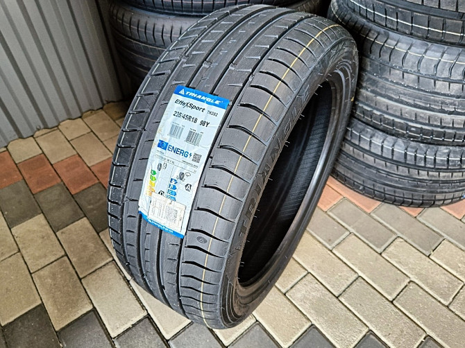 Новые летние шины 235/45 R18 Triangle TH202 Краснодар - изображение 1