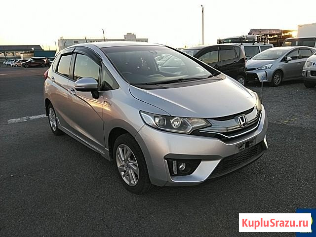 Хэтчбек гибрид Honda Fit Hybrid кузов GP6 модификация Hybrid S Package гв 2014 4wd Москва - изображение 1