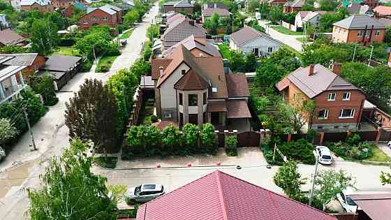 Дом 200 м² на участке 4 сот. на продажу в Краснодаре Краснодар