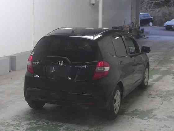 Хэтчбек Honda Fit кузов GE6 модификация 13G 10TH Anniversary 2 Москва