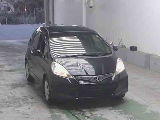 Хэтчбек Honda Fit кузов GE6 модификация 13G 10TH Anniversary 2 Москва