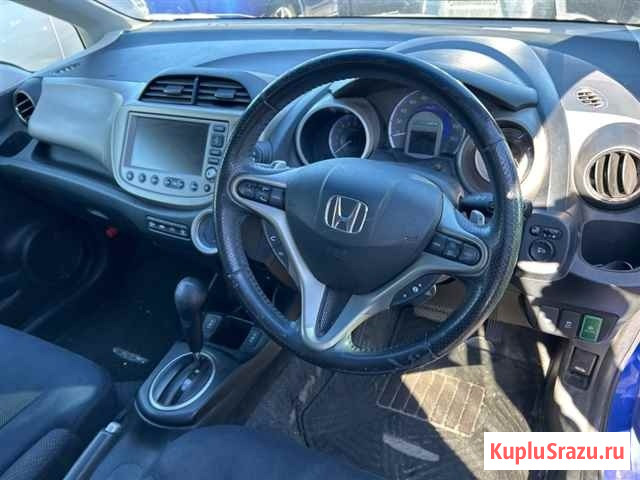 Хэтчбек гибрид Honda Fit Hybrid кузов GP1 модификация Hybrid Navi Premium Selection Москва - изображение 3
