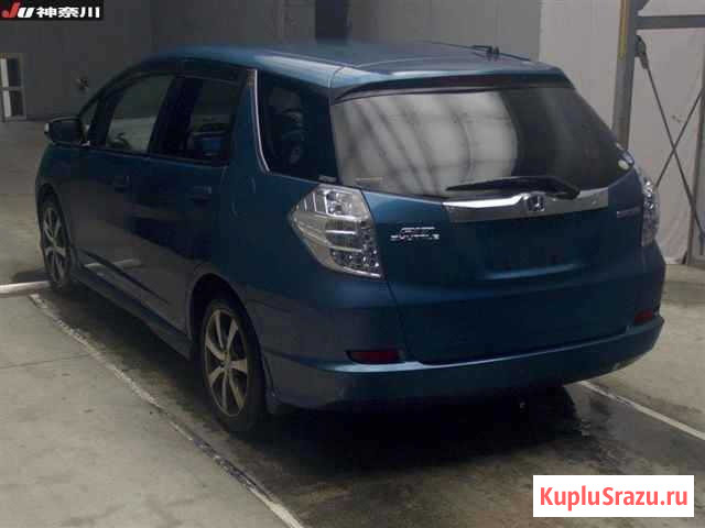 Универсал гибрид Honda Fit Shuttle Hybrid кузов GP2 модификация Hybrid Smart Edition Москва - изображение 2