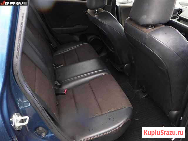 Универсал гибрид Honda Fit Shuttle Hybrid кузов GP2 модификация Hybrid Smart Edition Москва - изображение 4