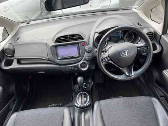 Универсал Honda Fit Shuttle кузов GG7 модификация 15X Cool Edition Москва