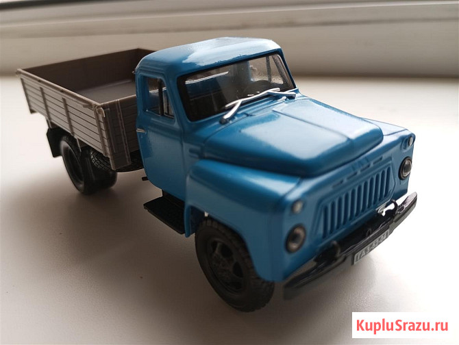 Модель ГАЗ -52-04 маcштaб 1/43, наш автопром Саратов - изображение 2