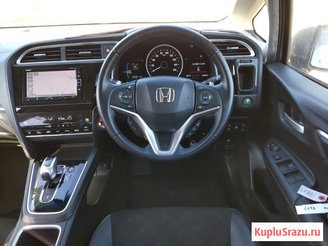 Универсал гибрид Honda Shuttle Hybrid кузов GP8 модификация Hybrid гв 2019 4wd Москва - изображение 4