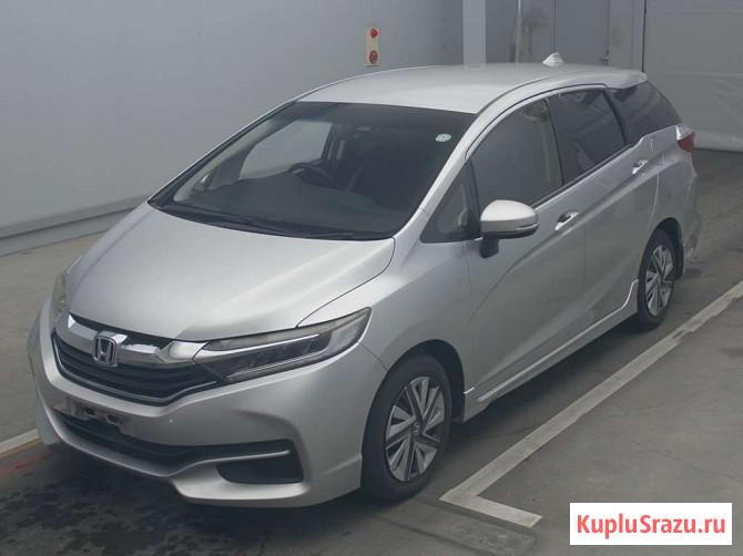 Универсал гибрид Honda Shuttle Hybrid кузов GP7 модификация Hybrid X Москва - изображение 1