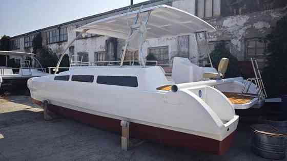 Катамаран Кайман-800 белый. С окошками Краснодар