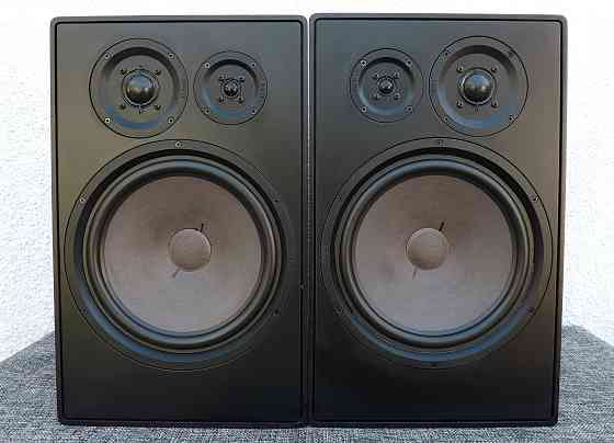 Canton GLE 100. Большие полочные колонки. ЗЯ Москва