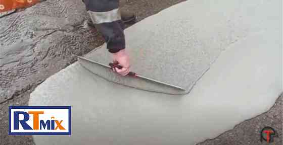 RTmix R1 противоскользящее напольное защитное покрытие, высокостойкое к истиранию (G1) и агрессивным Москва