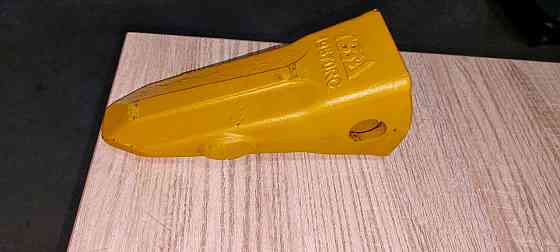 Адаптеры и коронки ковшей экскаваторов KOMATSU Санкт-Петербург