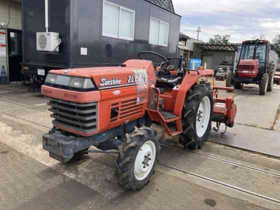 Минитрактор с/х Kubota Sunshine Z L1-215D 4х4 фреза наработка 1341 мч Москва