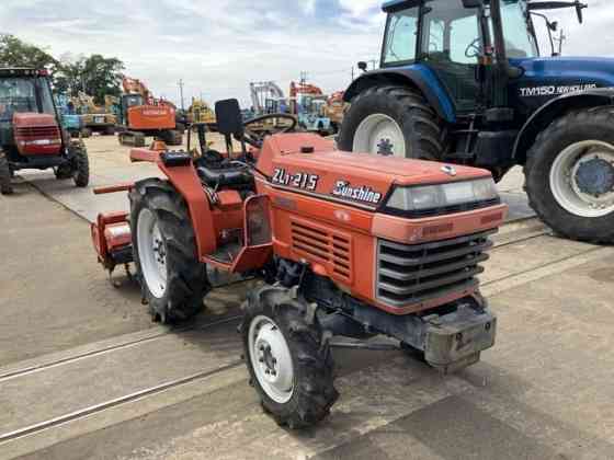 Минитрактор с/х Kubota Sunshine Z L1-215D 4х4 фреза наработка 1341 мч Москва