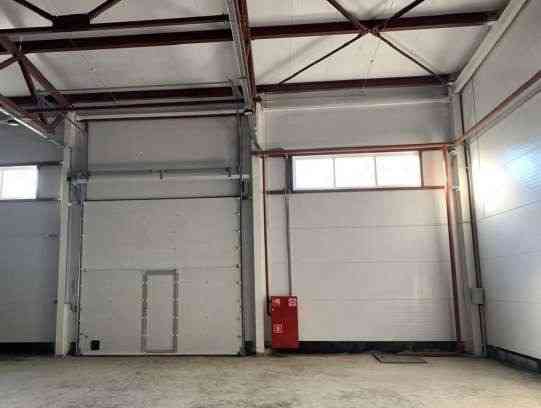 Сдаю напрямую склад 180 кв.м с воротами 4х4 Санкт-Петербург