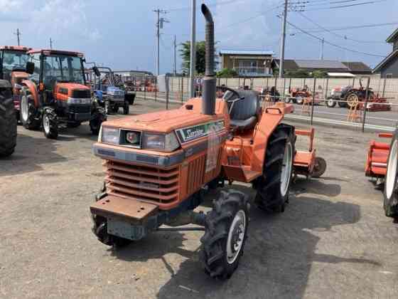 Минитрактор с/х Kubota Sunshine L1 Series L1-20D 4х4 фреза наработка 692 мч Москва