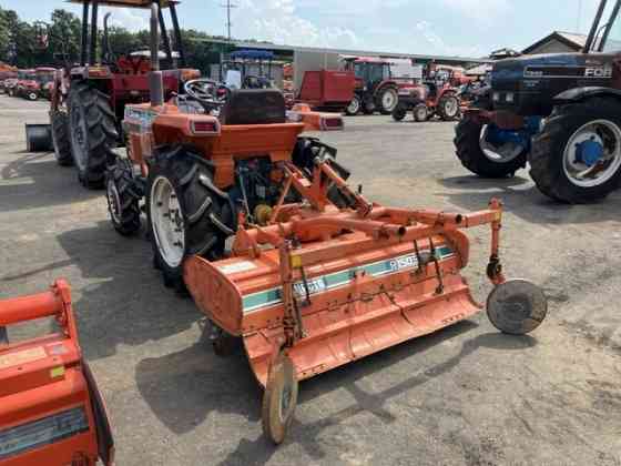 Минитрактор с/х Kubota Sunshine L1 Series L1-20D 4х4 фреза наработка 692 мч Москва