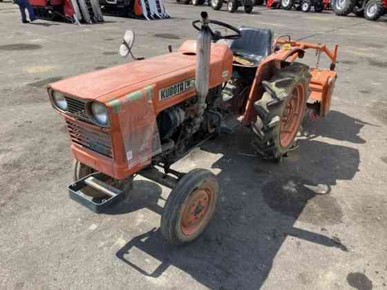 Минитрактор с/х Kubota L2000 4х2 фреза наработка 1103 мч Москва