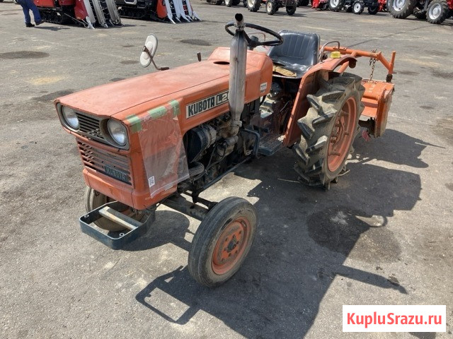Минитрактор с/х Kubota L2000 4х2 фреза наработка 1103 мч Москва - изображение 1