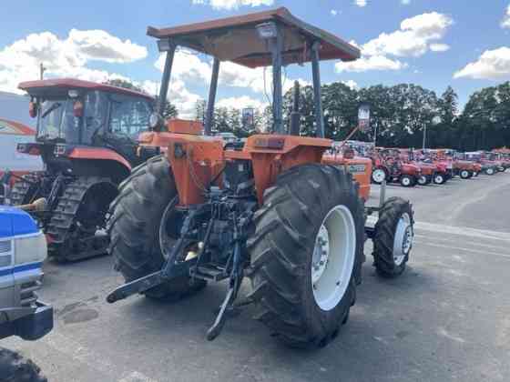 Трактор с/х Kubota M30 Series M8030 крыша 4х4 Москва