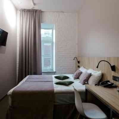 Комната 25 м² в > 9-ком. кв., 3/4 эт. в аренду посуточно в Санкт-Петербурге Санкт-Петербург