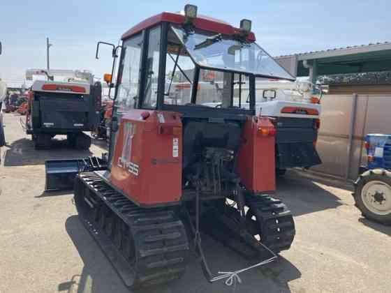 Трактор Yanmar CT Series Crawler Steering CT-55 гусеничный кабина отвал наработка 703 мч Москва