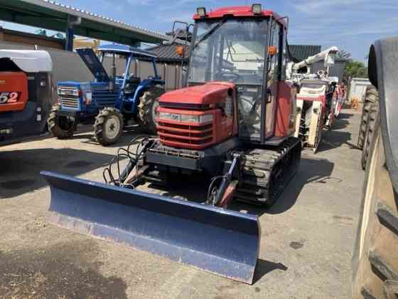 Трактор Yanmar CT Series Crawler Steering CT-55 гусеничный кабина отвал наработка 703 мч Москва